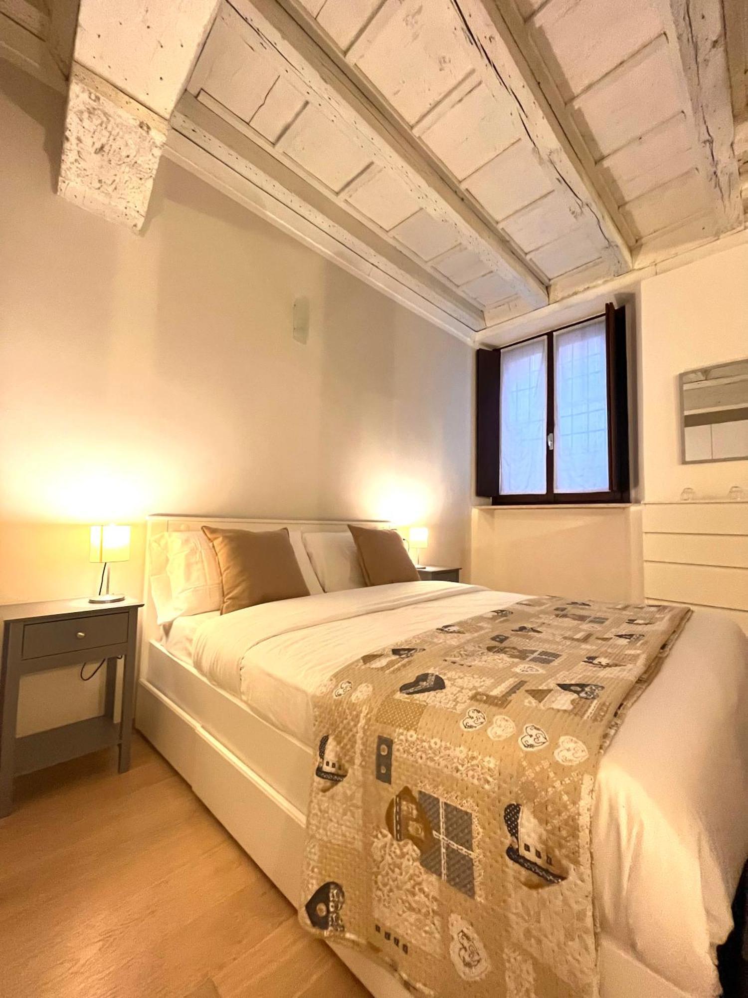 Residenza Serena Suite-Centro Storico Mântua Exterior foto